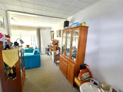 Picture 4